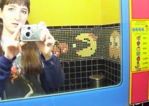 pacman_bathroom_1