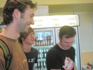 gamescom 2011 Donnerstag essen kaufen