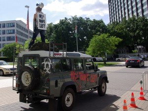 gamescom 2012 no hope left truck