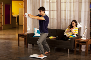 Wii Fit U Wohnzimmer stehen Wii U